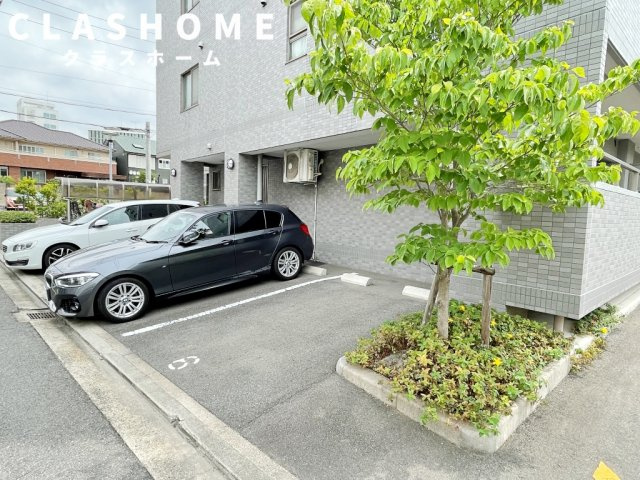シャンテ若松　　刈谷市近郊の賃貸はクラスホームの駐車場