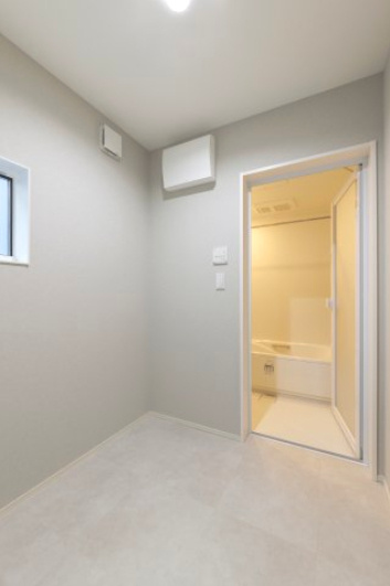 nattokuリノベ富士市宮島モデルハウスの浴室