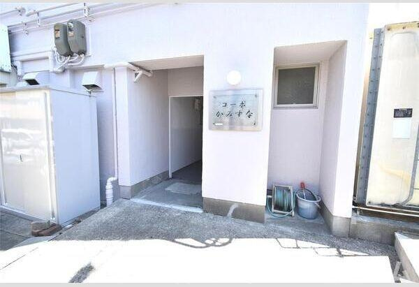 コーポかみすなのエントランス|エントランスです