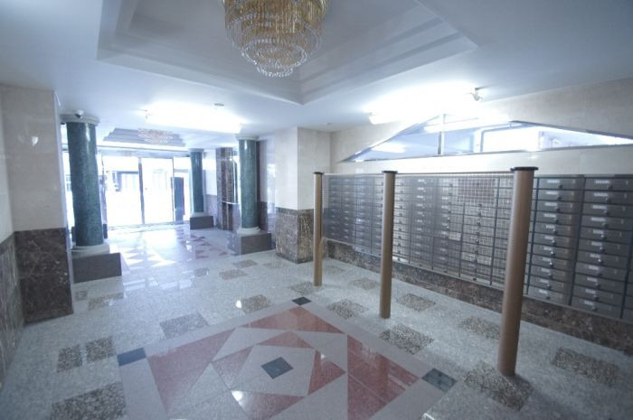 エステートモア・平尾パージュのロビー