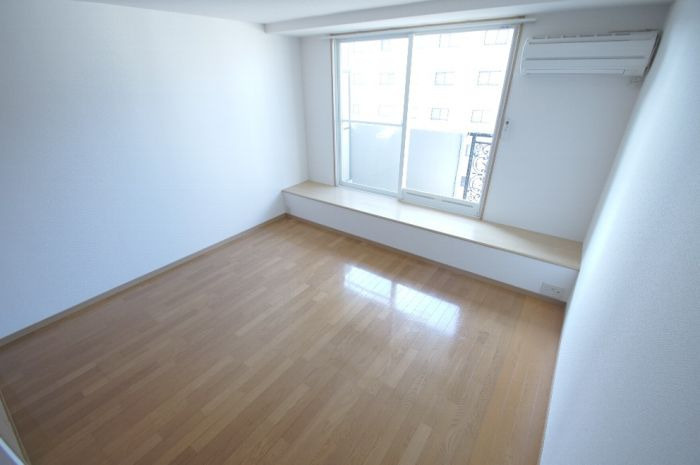 エステートモア・平尾パージュの居間・リビング