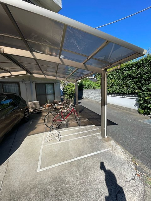 ドミールＫのその他共用部分|★屋根付き駐輪スペースは有料です★