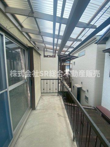 若江本町3丁目中古戸建のバルコニー|外からの目が気にならないバルコニーで洗濯物が干せます！