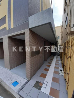 【エントランス】 | ヴィチーノ　アル　ポンテ品川 | 毎日通るエントランスはこのようになっています