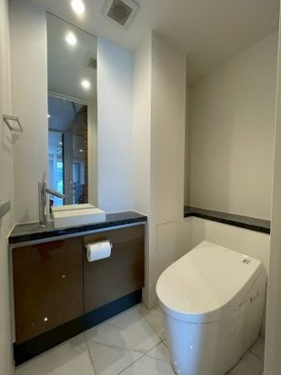 プレミスト六番町のトイレ