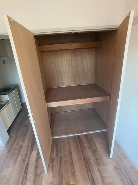 ガーデンハウスの収納