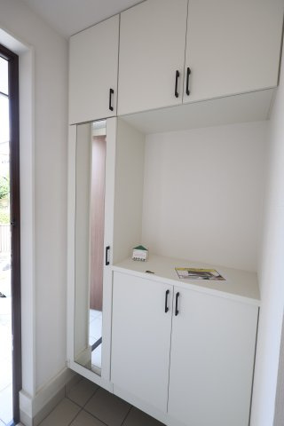 【玄関】 | 《仲介手数料無料》南区辻８丁目14-12(1号棟)新築一戸建てリナージュ | 撮影日 2025年9月30日 12:00 晴れ