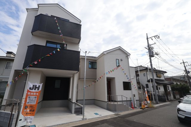 【外観】 | 《仲介手数料無料》南区辻８丁目14-12(1号棟)新築一戸建てリナージュ | 撮影日 2025年9月30日 12:00 晴れ