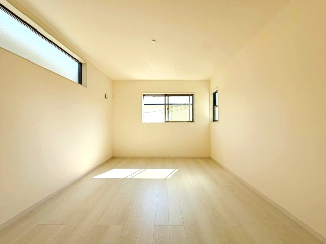 岸和田市西大路町3期の洋室