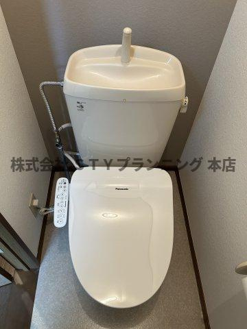 仲介手数料０円！ラ・フォーレ萩原のトイレ