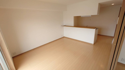 【居間・リビング】 | Gold palace | ＬＤＫ12.6帖