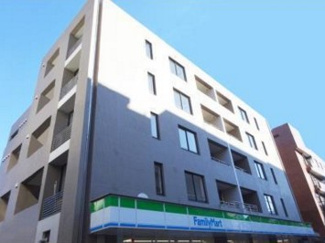 【外観】 | 鉄筋コンクリート造のがっちりとした建物。