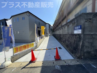 【外観】 | 現地写真。同じ物件を見るなら、プラス不動産販売にお任せ下さい。