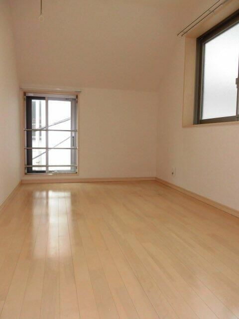 パインヒル南小岩の居間・リビング