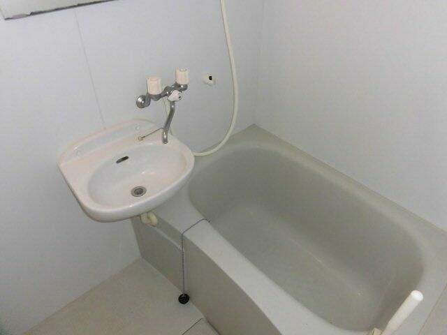 パインヒル南小岩の浴室