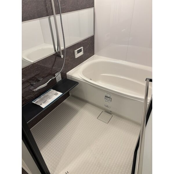 さくらHills ROKUBAN Platinum Residenceの浴室|ゆったり過ごせるお風呂です