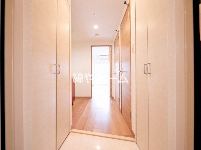 リッツ難波南Ⅱの玄関|シンプルで使いやすい玄関です