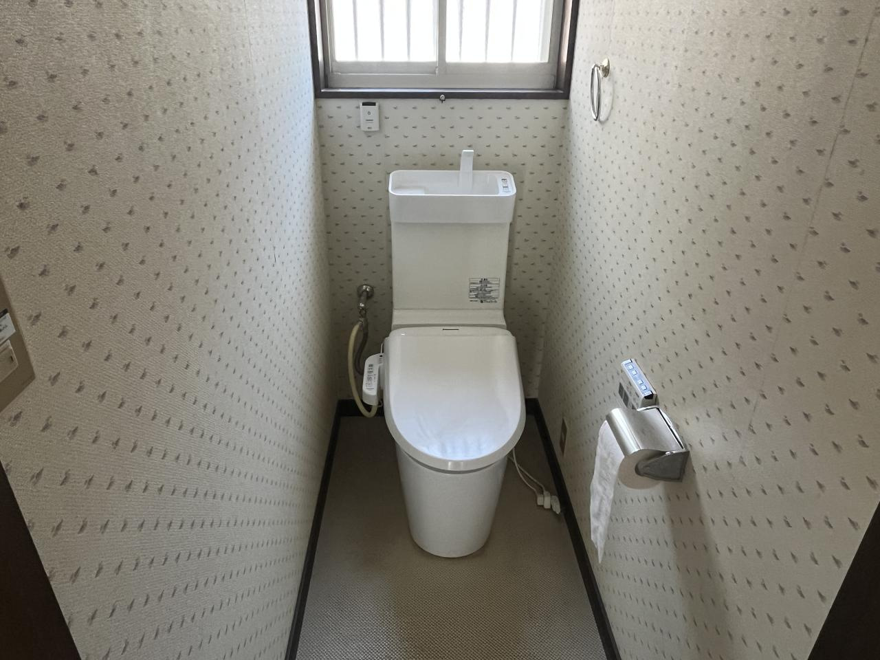 高知市十津3丁目　中古戸建てのトイレ