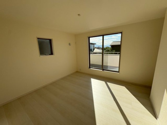 【洋室】 | 槇塚台２丁　新築分譲住宅　全２区画 | 【３ＬＤＫ+２ＷＩＣ+ファミリークローゼット】ゆとりのある間取りですので、子供部屋や趣味のお部屋も作れますね♪資料請求だけでもお気軽にお問い合わせください！