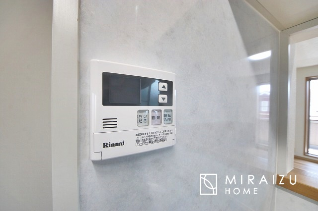 【駐車場】 | ご家族様のプライベート空間が確保できる素敵な間取りです。また敷地ゆったりですので、おうち時間を楽しむのにもぴったりですね♪
