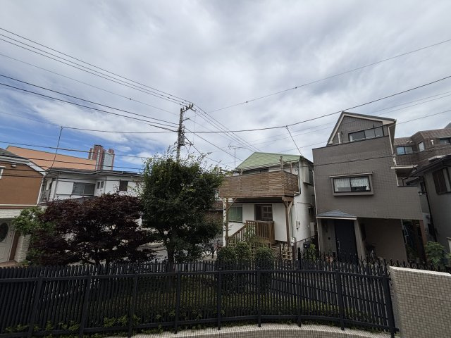 ハイレーゼ三軒茶屋の展望