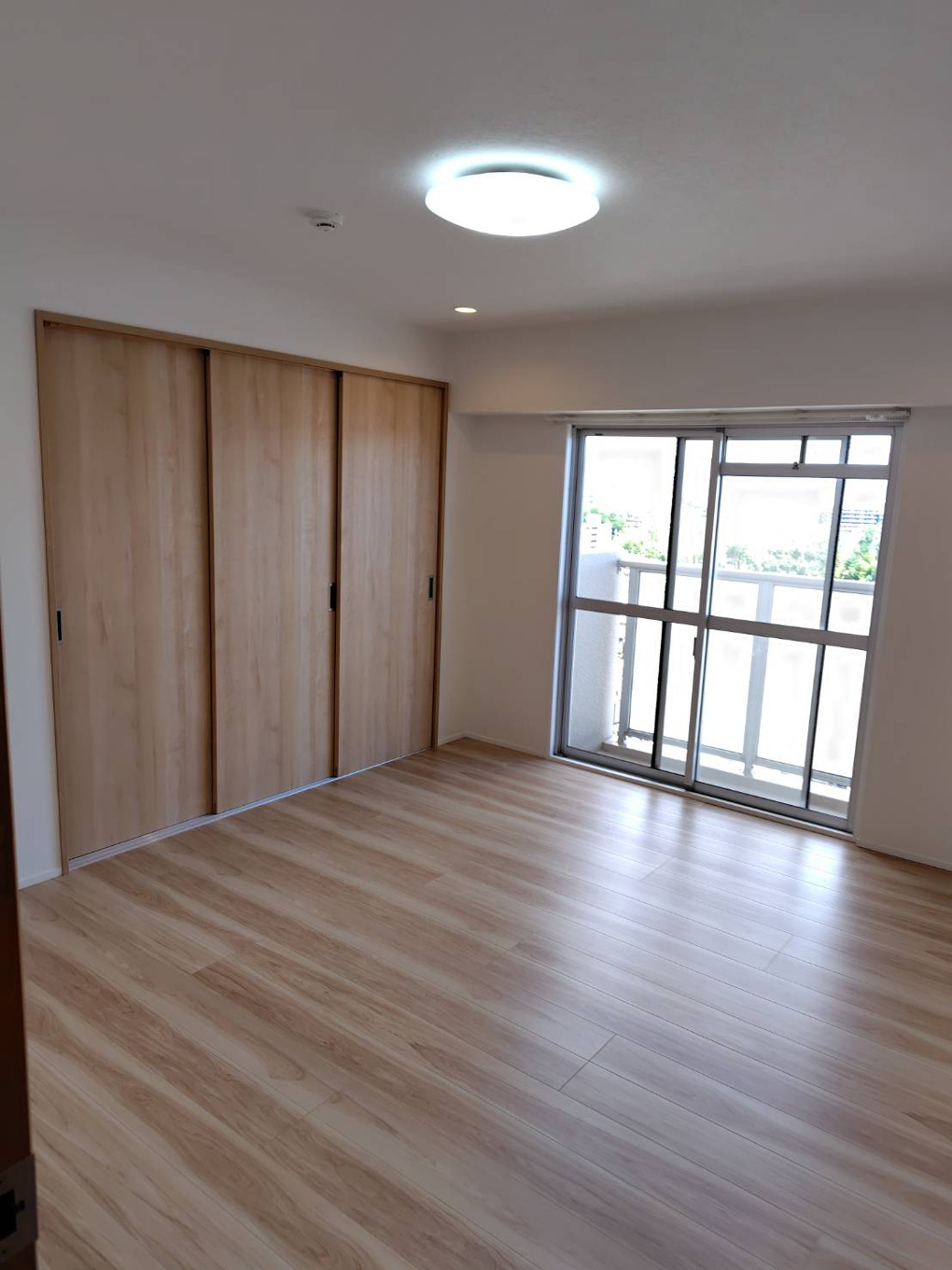 【洋室】ルネ枚方 