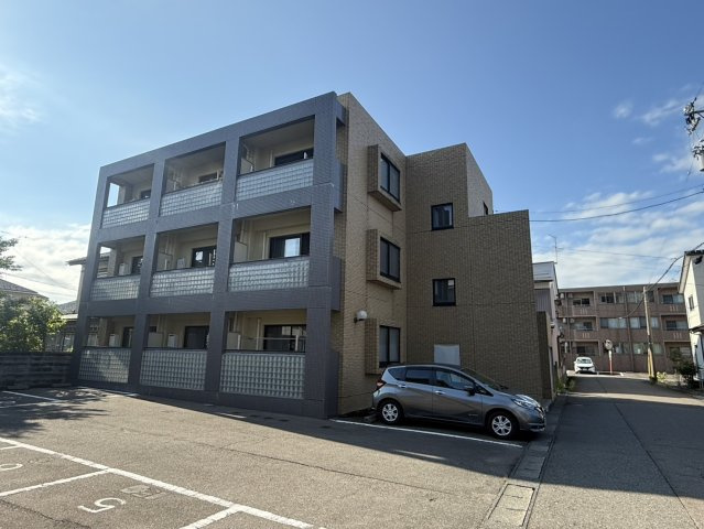 セントラルフェイスの外観