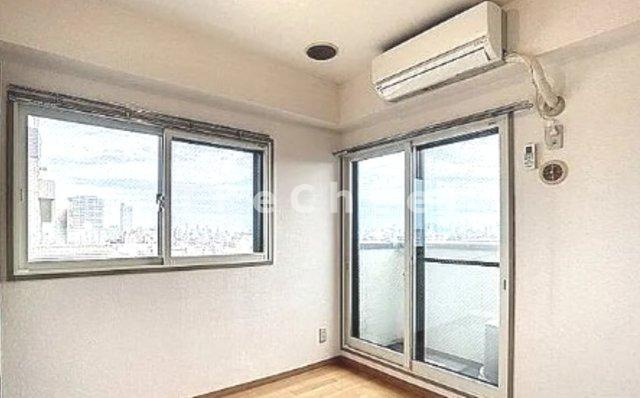 日神パレステージ中村橋の居間・リビング