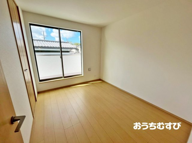 瀬戸市窯町4期(全1棟)の洋室