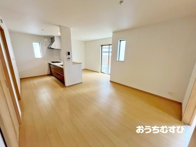 瀬戸市窯町4期(全1棟)の居間・リビング