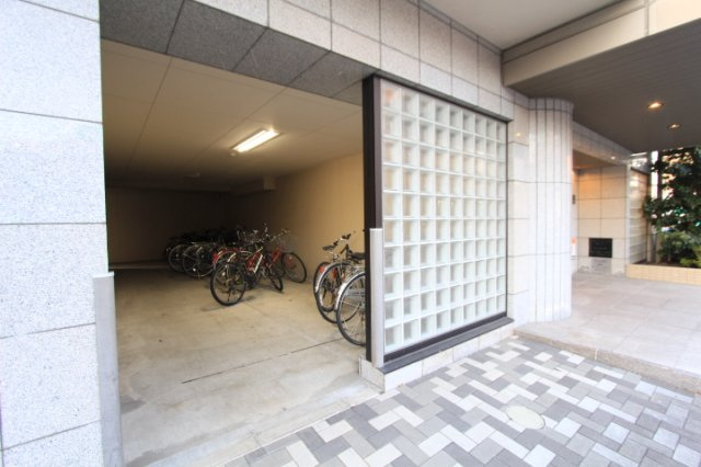 エスペランサ春日井駅前のロビー