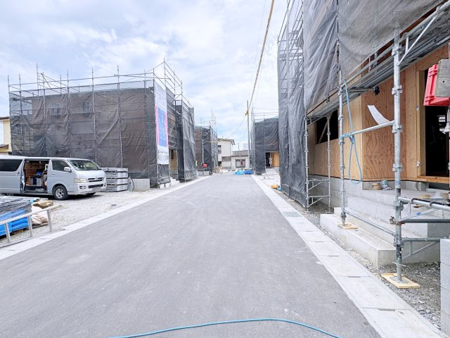 新築戸建・建売　郡山市富久山町福原　CRADLE GARDEN　全10棟の前面道路含む現地写真