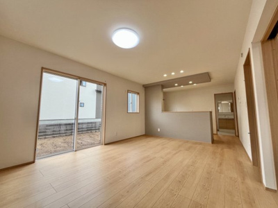 【居間・リビング】