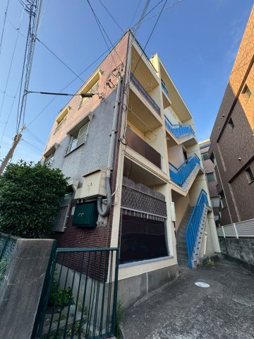 千守マンションの外観