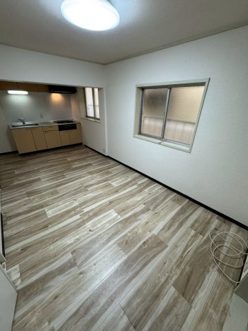 千守マンションの居間・リビング