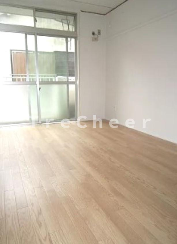 ハニー蓮根の寝室