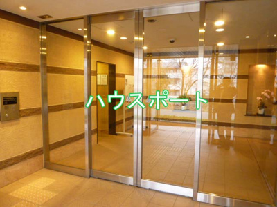 【エントランス】 | ネバーランド伏見桃山