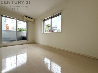 クレインビル小戸の居間