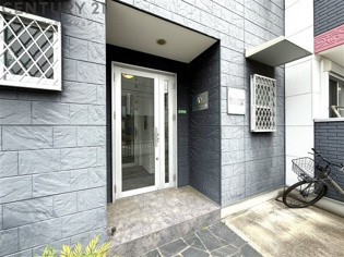 クレインビル小戸のエントランス