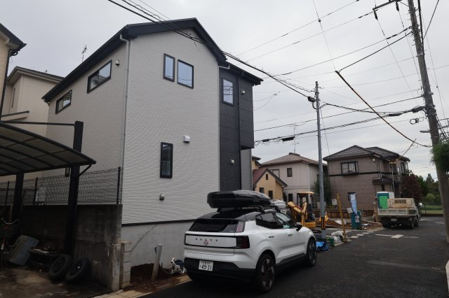 《仲介手数料無料》見沼区東大宮１丁目98-5(全1戸)新築一戸建てリガーレの外観|撮影日 2025年10月20日 13:00 曇り