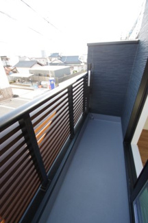 【バルコニー】 | 【仲介手数料無料！！】府中市四谷2丁目　新築戸建て（全4棟）2号棟　4390万円