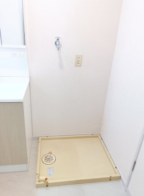 【設備】 | 野浦ハイツ | 洗濯機置場