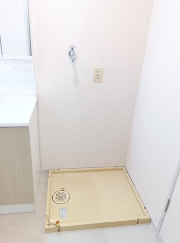 【設備】 | 野浦ハイツ | 洗濯機置場