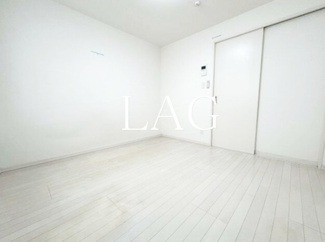 【居間・リビング】 | ブンカ北千住 | 洋室のお部屋です。