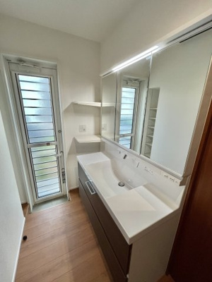 【独立洗面台】 | フジサワシツジドウヒガシカイガンコダテ