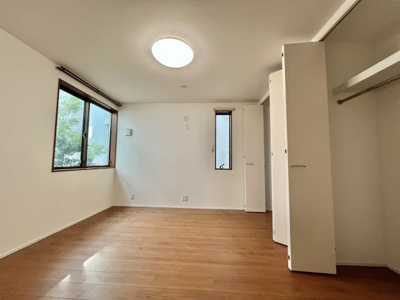 【洋室】 | フジサワシツジドウヒガシカイガンコダテ