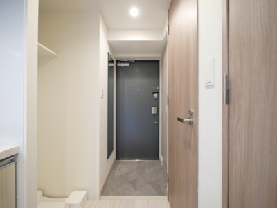 【玄関】 | アドバンス大阪リーヴァ | 落ち着いた玄関です