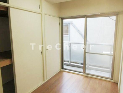 【寝室】 | パラッツオ島崎