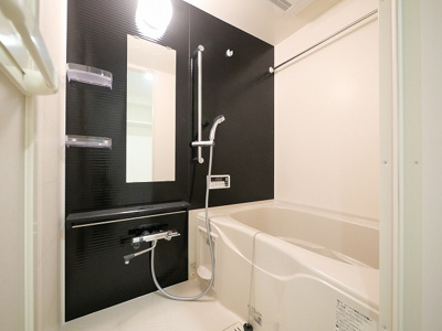 【浴室】 | アドバンス大阪リーヴァ | きれいなお風呂です