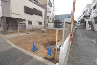 【前面道路含む現地写真】 | 前面道路含む現地写真です